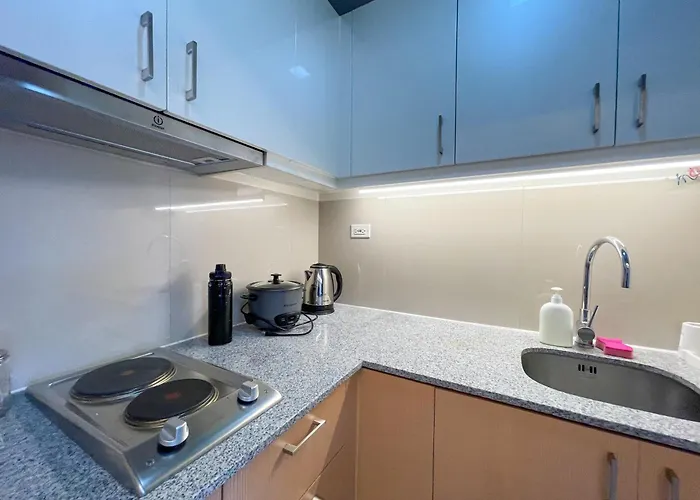 Luxury And Modern 1 Bedroom Near Solaire, Okada Manila