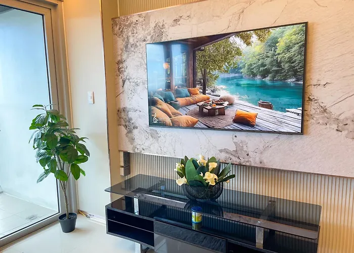Luxury And Modern 1 Bedroom Near Solaire, Okada Manila